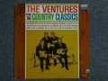 THE VENTURES PLAY THE COUNTRY CLASSICS DARK BLUE W／BLACK PRINT LABEL 