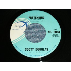 画像: SCOTT DOUGLAS ( BOB BOGLE & DON WILSON  of THE VENTURES ) -  A HUNDRED THOUSAND WAYS / PRETENDING    1960  US ORIGINAL 