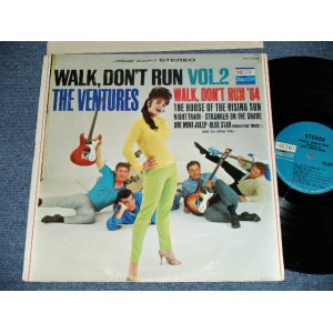 画像: WALK DON'T RUN VOL.2 : 2nd press Version NON SWEAT SHIRT 1965 Version US AMERICA 2nd press Version  "BLUE with BLACK PRINT Label" STEREO  