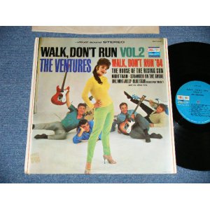 画像: WALK DON'T RUN VOL.2 : SWEAT SHIRT Version  1964 US AMERICA 2nd press Version  "BLUE with BLACK PRINT Label" STEREO  