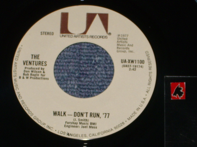 画像1: WALK DON'T RUN '77 / AMANDA'S THEME (Haunting Memories) 