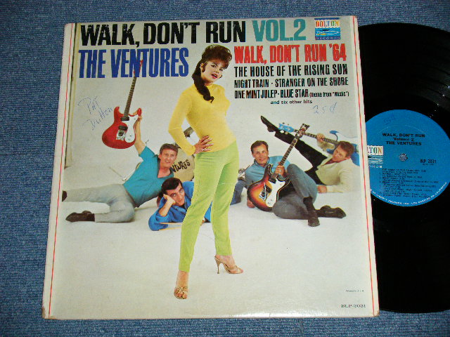 画像1: WALK DON'T RUN VOL.2 : 2nd press Jacket NON SWEAT SHIRT Version  1965 US AMERICA ORIGINAL "BLUE with BLACK PRINT Label"  MONO