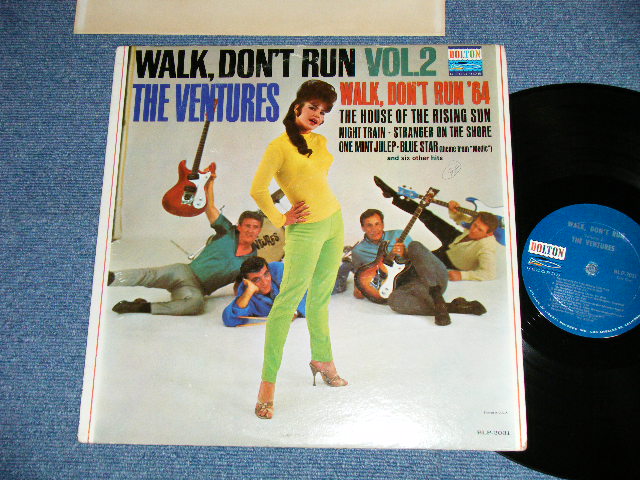 画像1: WALK DON'T RUN VOL.2 : SWEAT SHIRT Version  1964 US AMERICA ORIGINAL "DARK BLUE with SILVER PRINT Label"  MONO