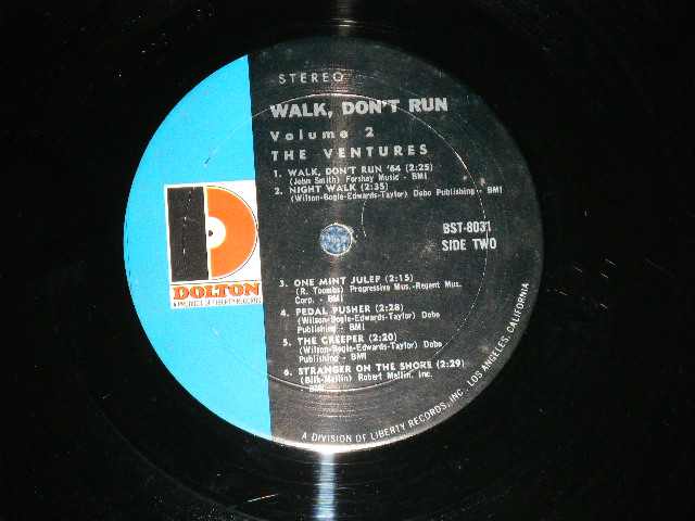 画像: WALK DON'T RUN VOL.2 : 2nd press Version NON SWEAT SHIRT  1967 Version US AMERICA  3rd press Version  "D Mark  Label" STEREO  