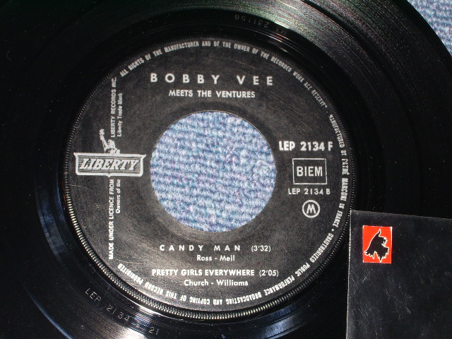 画像: BOBBY VEE NEETS THE VENTURES / FRENCH 60s ORIGINAL PRESSINGS EL With Picture Sleeve