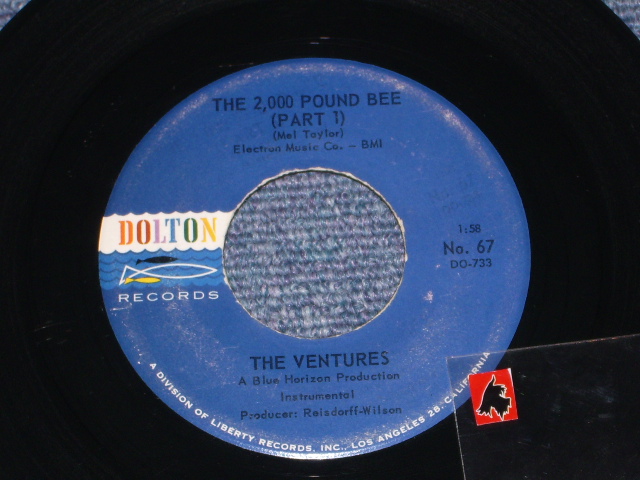 画像1: THE 2,000 POUND BEE Pt.1 / THE 2,000 POUND BEE Pt.2  Dark Blue With Black Print Label 
